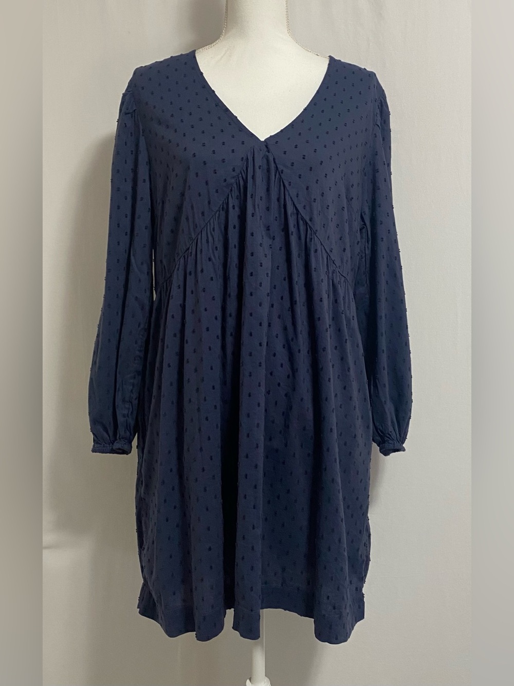 Old Navy Navy V-Neck Swiss Dot Long Sleeve Dress